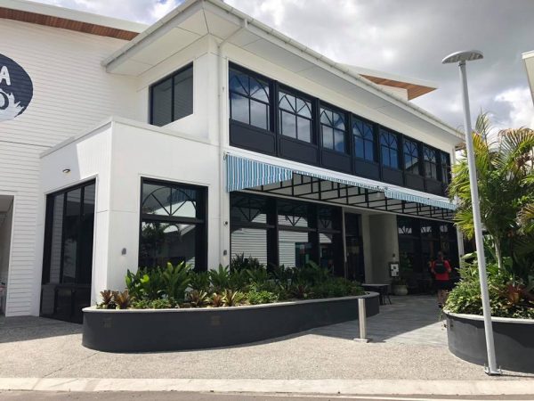 Restaurant with commercial window tinting